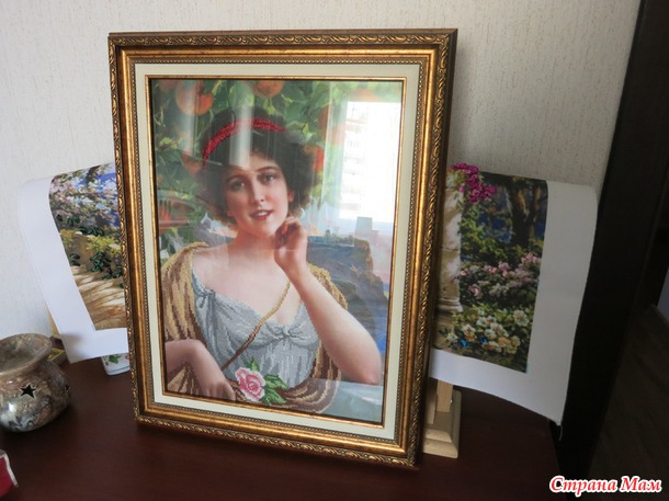 В полной красе. " Краса под апельсиновым деревом"
