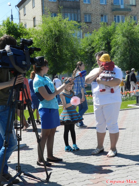 День ВСЕМИРНОГО Вязания