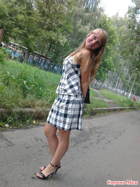 Летний костюм в клеточку