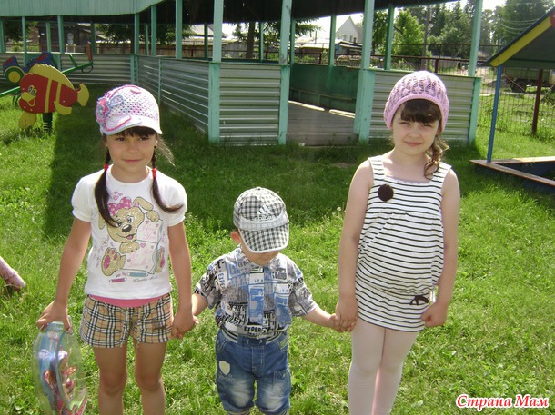 Моя первая кепочка в подарок!