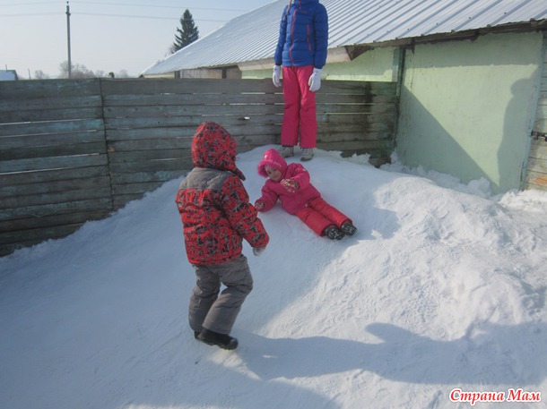 Проводы зимы на страусиной ферме