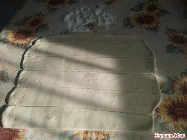 БУЛОЧКИ С КОЛБАСКОЙ