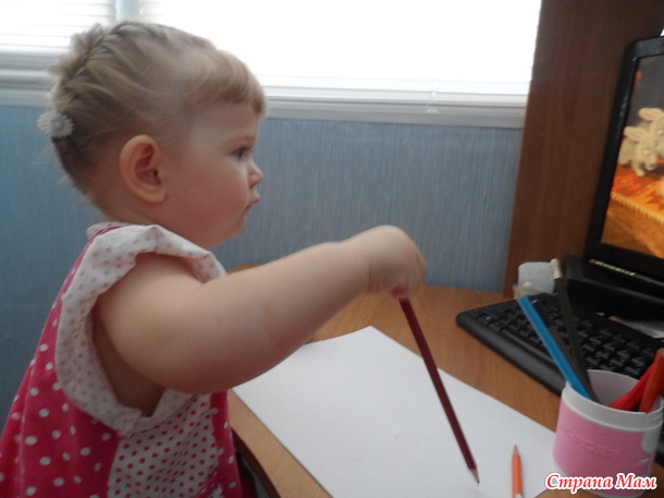 Алисе 1 год и 3 месяца