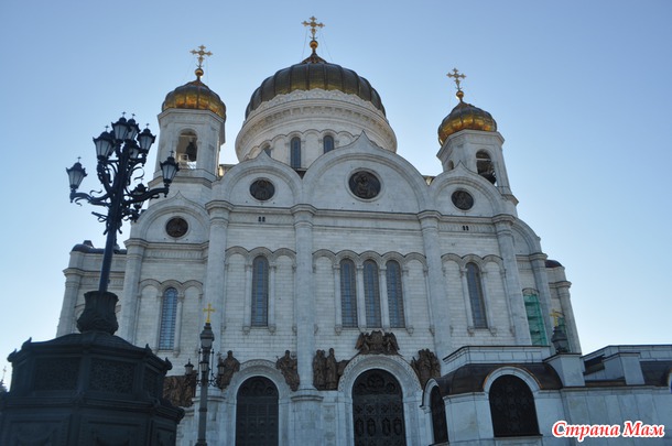 Прогулка к Храму Христа Спасителя