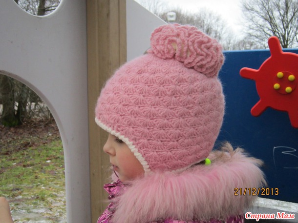 Прощание с зимой. Зимние шапочки для девочек. - Вязание - Страна Мам
