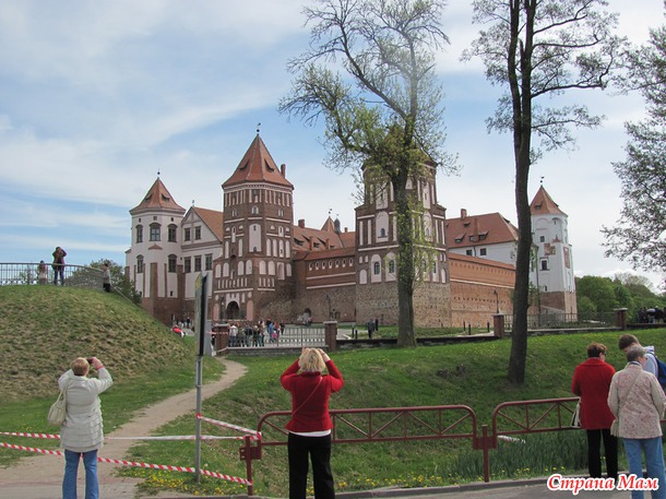 Мирский замок.( много фото, мало букв)
