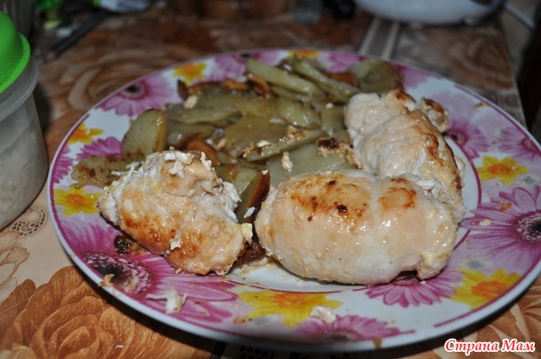 Куриные рулетики с сыром и яблоками
