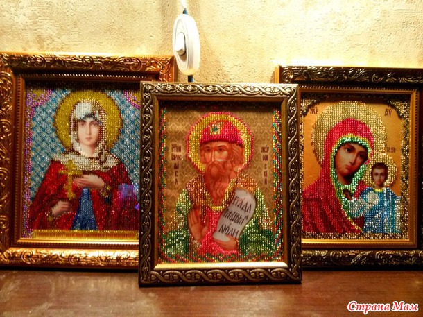 *Иконы, картины и вышиванка (много фото)