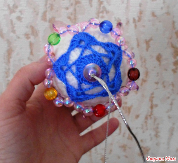 Елочные игрушки крючком