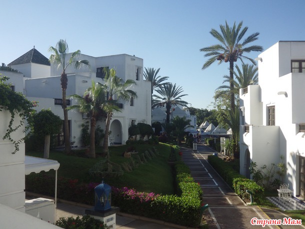 187. . ." Caribbean Village Agador "