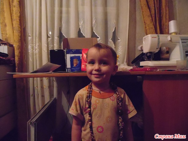 Приятно получать подарки! Жизнь сразу расцветает всеми цветами радуги!