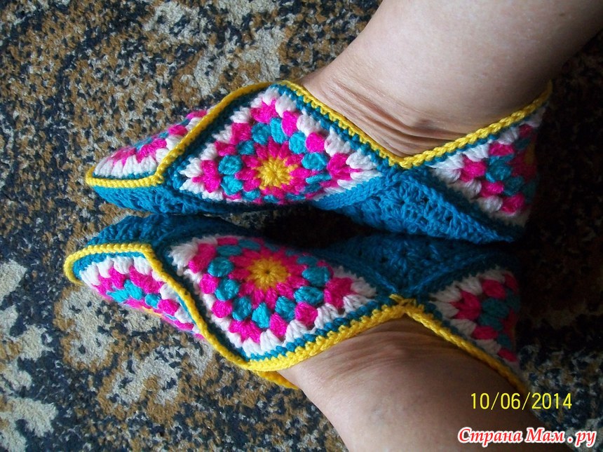 Вязаные крючком носки из Бабушкиного Квадрата