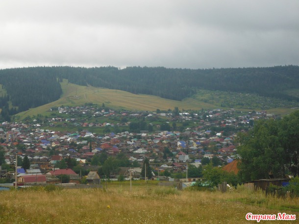 По дороге с облаками, по дороге с облаками, очень нравится когда мы возвращаемся назад... или наше возвращение в родные края