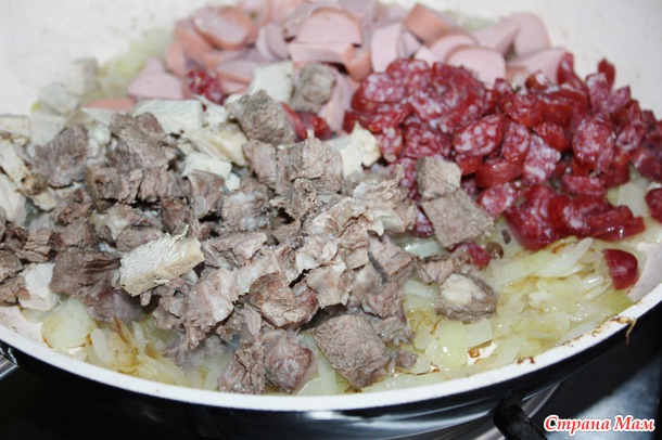 Солянка мясная сборная