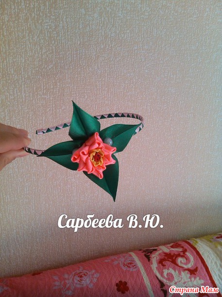 Красивые бантики из атласных лент