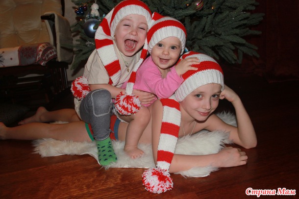 Добрый гном и новогодние колпаки для familylook!