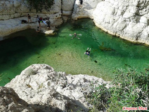   (Wadi Shab)     .