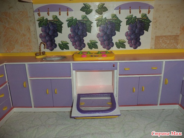 Кухня моего кукольного домика. Кукольная мебель из фанеры.
