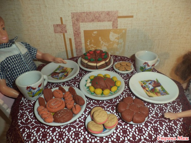 Лепим с дочкой еду (и не только) для кукол. Поделки из холодного фарфора и пластичной массы для лепки.