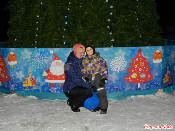 Ёлочки начинаются... или как украшен наш городок;) часть четвертая;)