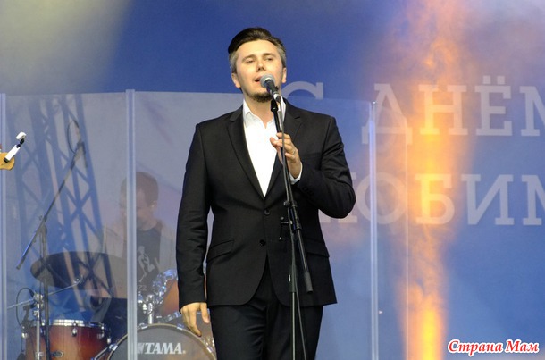 12.06.2015. День города. Карнавал. Концерт "Яхонта" (Мемуары)