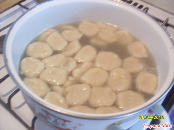 Ньокки с курицей.