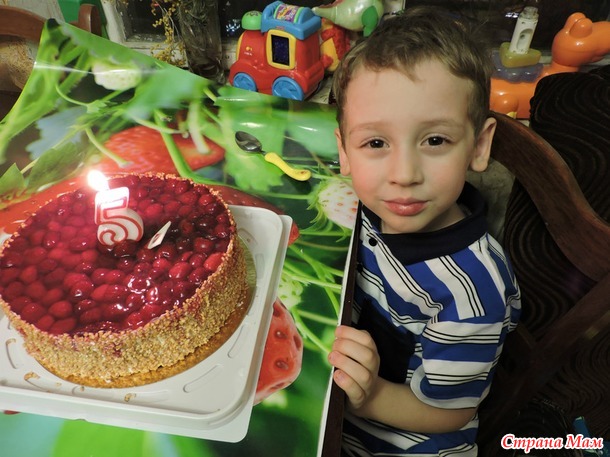 Данюшке 7 лет!!