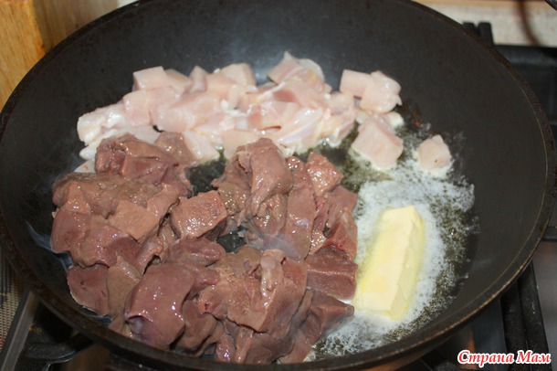 Паштет из печени с грибами, тыквой и куриной грудкой )))