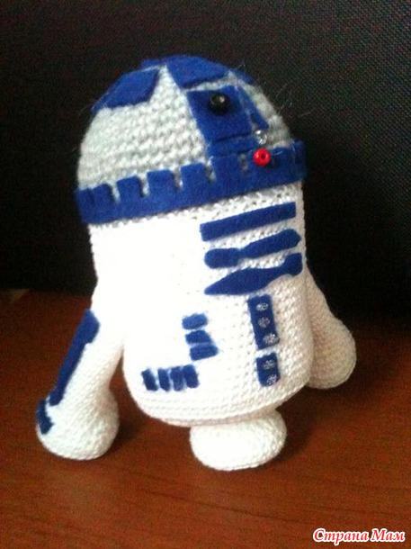  R2-D2.