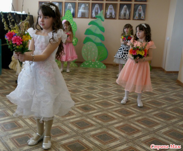 Пасхальный детский утренник (много фото)