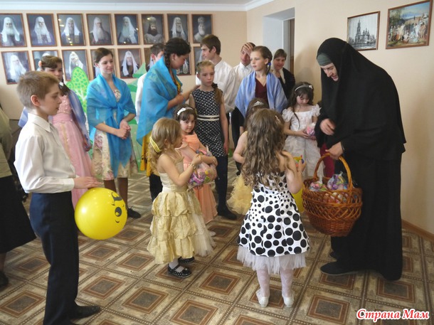 Пасхальный детский утренник (много фото)