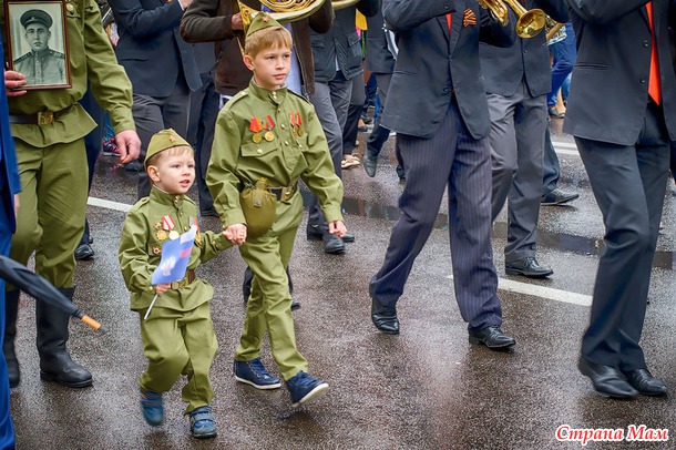 9 мая в Белгороде (шествие "БЕССМЕРТНОГО ПОЛКА")