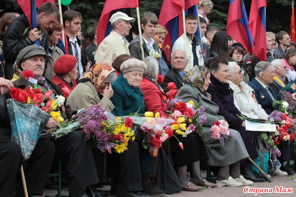 День Победы в Горловке.