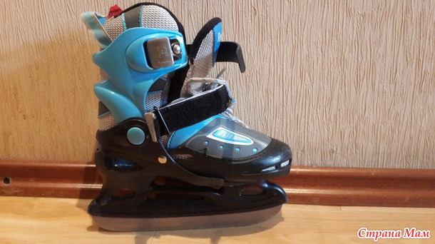 Ледовые раздвижные коньки б. у Россия(москва)