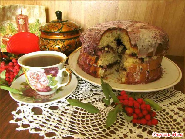 Сибирский пирог с черёмухой и сметаной