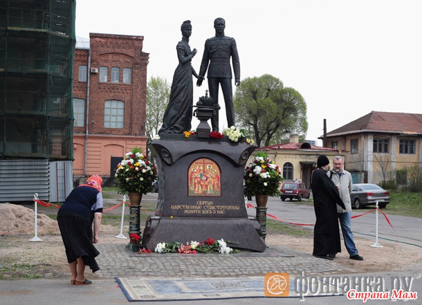 Надо знать: памятники императорам