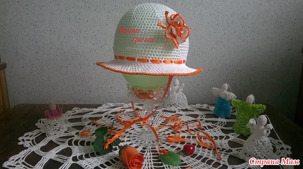 Продам. Шаль с фантазийными цветами.
