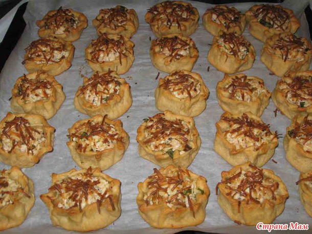 Мясные пирожки в картофельном тесте
