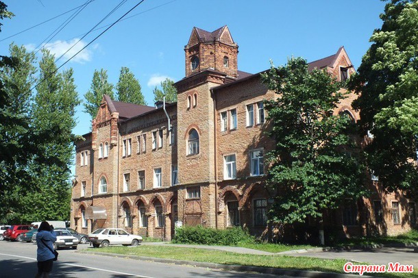 Загородная поездка: Кингисепп — старинный город на берегу реки