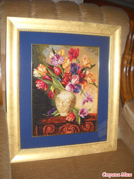 *Parrot Tulips Dimensions 70-35305 в оформлении