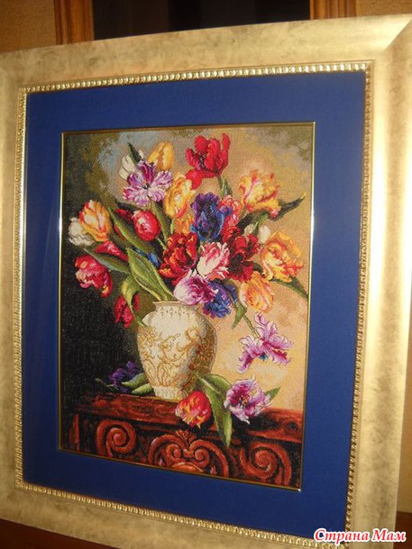 *Parrot Tulips Dimensions 70-35305 в оформлении