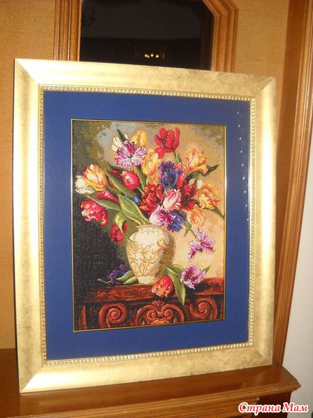 *Parrot Tulips Dimensions 70-35305 в оформлении