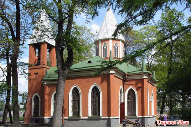 Готические дома в Санкт-Петербурге
