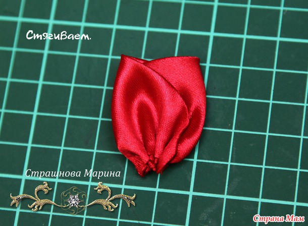 Кто хочет знать как делать этот цветок? Я показываю.