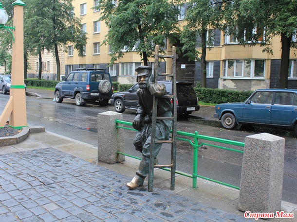 9 «профессиональных» памятников в Санкт-Петербурге