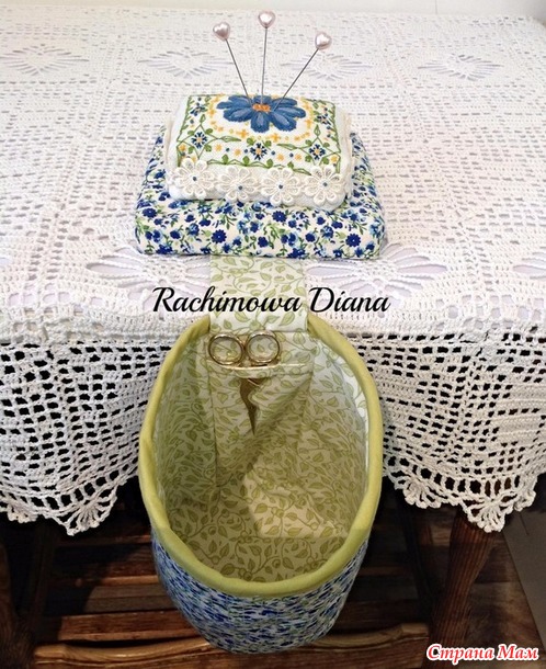 Игольница с корзинкой.