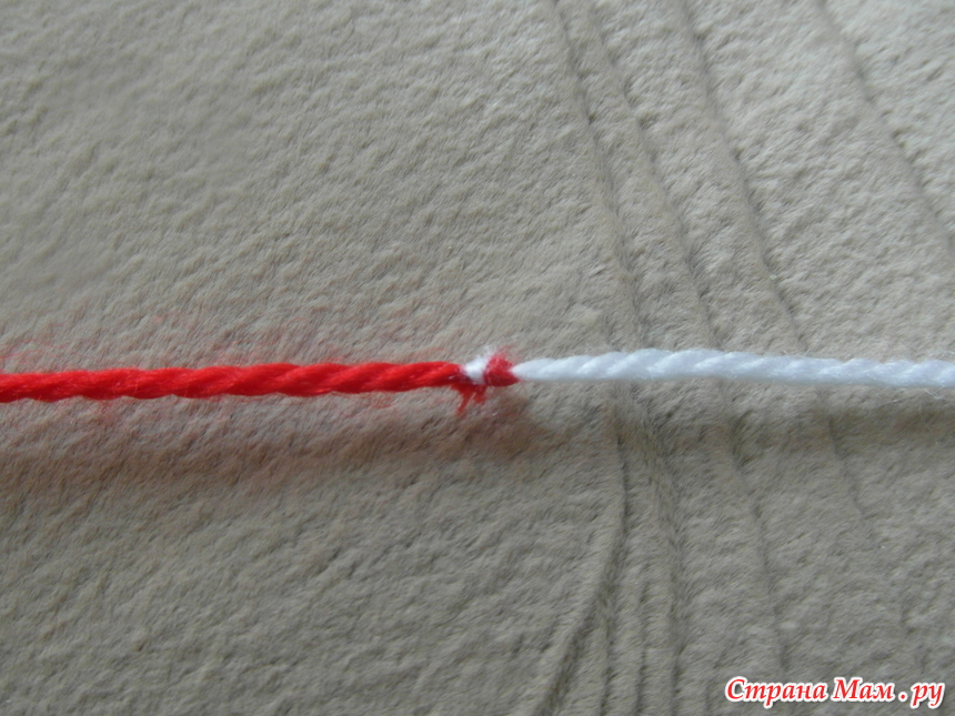 Соединение нитками 6. Промышленный узелок для соединения нитей. Промышленный узелок для вязания. Ниточное соединение для игрушек. Тростка нитей.