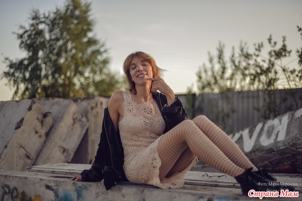 Нежное платье цветочными мотивами