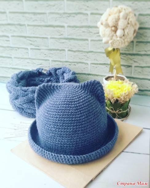 -     Crochet Cat Hat