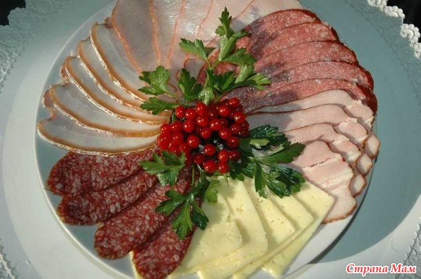 Как красиво подать мясную тарелку